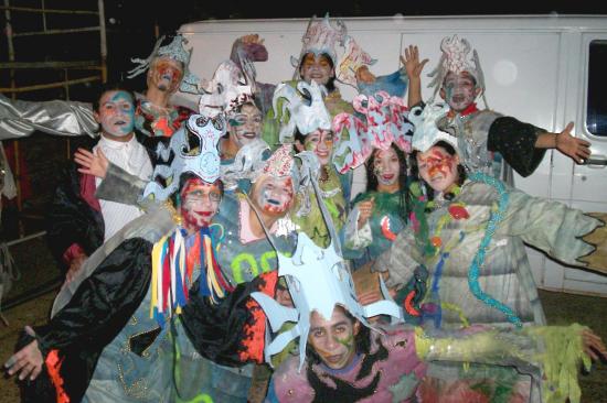 Integrantes de la Murga Los Principes de Momo