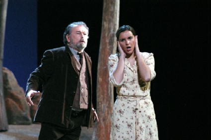 Virginia Tola y Marcel Vanaud.