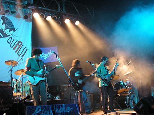 En Casa España junto a Árbol 2005