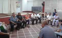 Consensuan nuevas medidas de seguridad para el CAPS Las Lomas