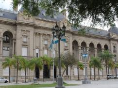 Los sindicatos estatales de la provincia exigen el cumplimiento de la Paritaria