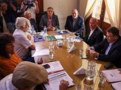 Se reunió la Paritaria del Sector Público y se pasó a un cuarto intermedio 