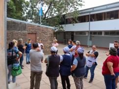 Trabajadores/as de la Escuela Nº 76 “Camila Ballarini” del Barrio Cabal reclaman por condiciones edilicias