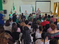 El Plenario de trabajadores/as Nacionales se declaró en estado de asamblea permanente y movilización