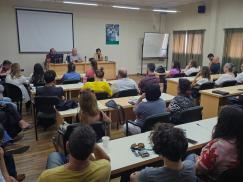 Reunión en ATE con trabajadores/as de Categorías 4 y 5