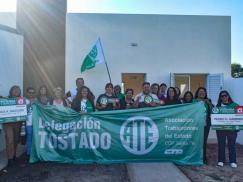 ATE entregó dos viviendas en Tostado