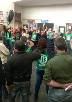 PARO POR TIEMPO INDETERMINADO CON CONCURRENCIA AL LUGAR DE TRABAJO EN EL HOSPITAL MIRA Y LÓPEZ