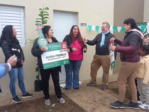 ate-entrego-2-viviendas-en-san-jorge